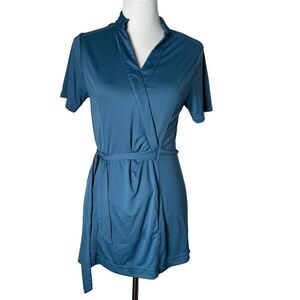 Noel Asmar Activewear Tunic Wrap Top Size S Blue Moisture Wicking Uniform